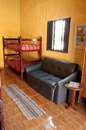 Dortoir Partagé | Intérieur