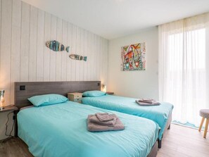 Internet, bed sheets - Villa for 6 people 400m from the beach (Plounéour-Brignogan-plages)