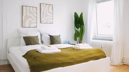 Zentrale Wohnung Koblenz | SKY | 2 Schlafzimmer