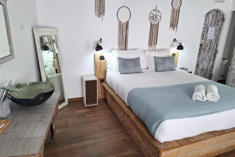 Lovin Book Guesthouse