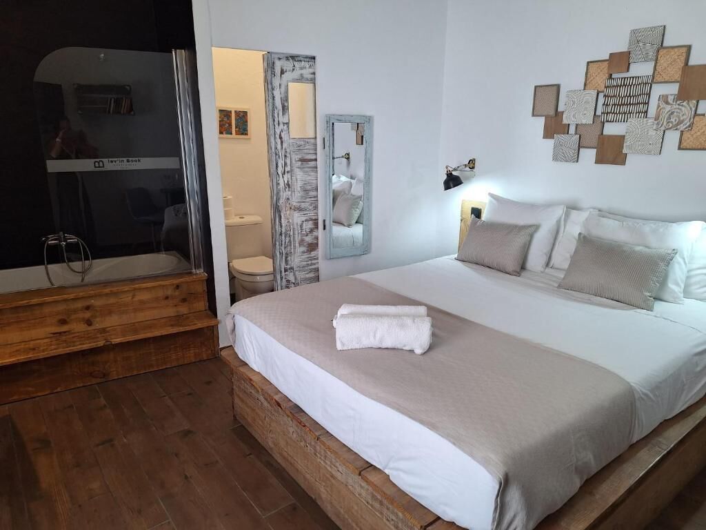 Deluxe Double Room, Non Smoking, City View