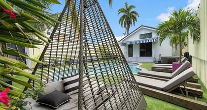 The Gilded Palm - Near Design District - Pool & Hot Tub