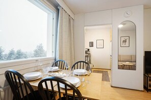 Dining - Cozy Studio, Free Parking By Lapland Host (Rovaniemi)