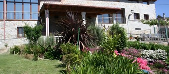 Casa Felisa Guesthouse with Shared Pool, Garden, and Wi-Fi