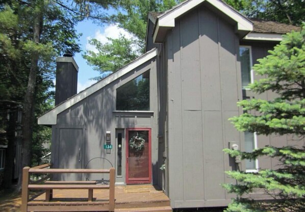 Exterior - 3-bedroom SKI house in Jack Frost, Lake Harmony (Blakeslee)