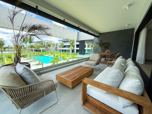 Mont Choisy La Reserve by Pam Golding 