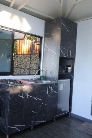 Dining tables - Rocks Glamping (El Peñol)