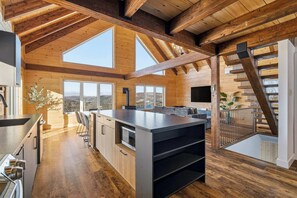 Interior - Spa, Pool Table, Ultimate Comfort | OSE Le Refuge (Saint-Côme)