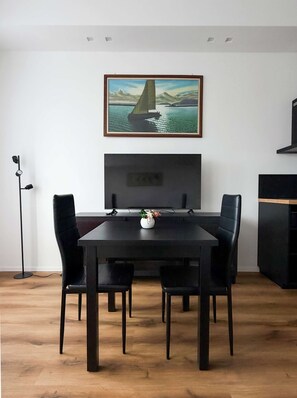 House - Casa Sabotino Modern Functional and Cozy (Bologna)
