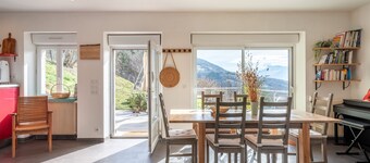 L’Echappée en Chartreuse – Peaceful Home with Mountain Views