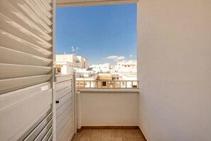 Standard Double Room, Air conditioning | Interior