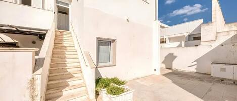 Standard Double Room, Air conditioning | Exterior