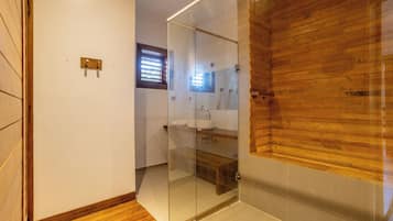 Suíte conforto | Banheiro