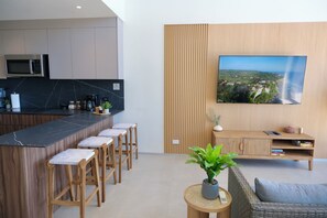 Interior - 2-bedroom Oceanview Loft N°7: Mare (La Libertad)
