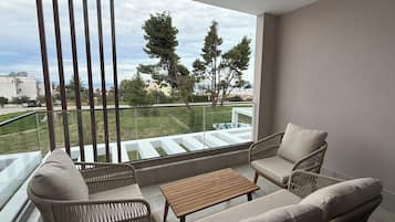 Villa supérieure, balcon, vue sur la mer | Intérieur