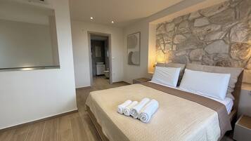 Superior Villa, Balcony, Sea View | Blackout drapes, soundproofing, iron/ironing board, free WiFi