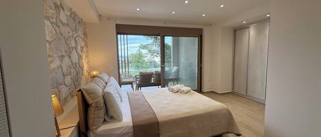 슈피리어 빌라, 발코니, 바다 전망 | 암막 커튼, 방음 설비, 다리미/다리미판, 무료 WiFi