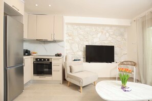 Superior-Villa, Balkon, Meerblick | Eigene Küche