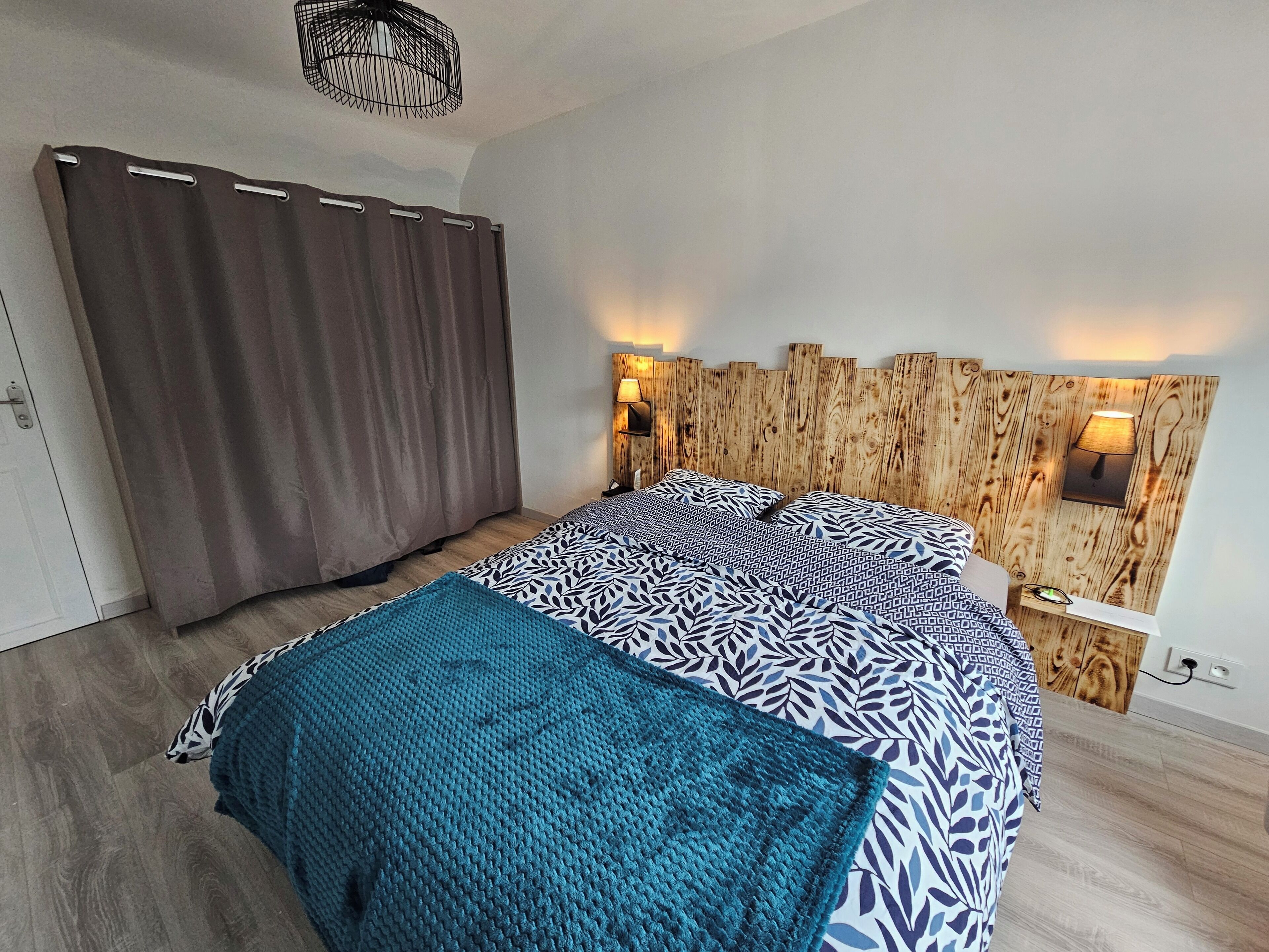 3 chambres, Wi-Fi gratuit, draps fournis