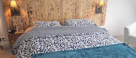 3 chambres, Wi-Fi gratuit, draps fournis