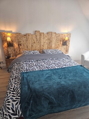 3 habitaciones, wifi gratis y ropa de cama