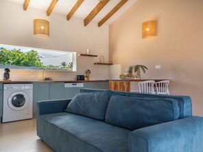 TV - Villa Cotoon Lodge 1, peaceful villa with no overlooking neighbors (Saint-François)