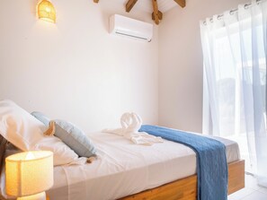 Travel cot, WiFi, bed sheets - Villa Cotoon Lodge 1, peaceful villa with no overlooking neighbors (Saint-François)