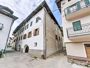 Esterni
