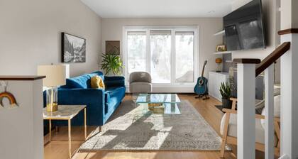 Bright & Welcoming Mount Pleasant Home, near DT