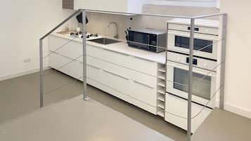 Kühlschrank, Herdplatte, Geschirrspüler