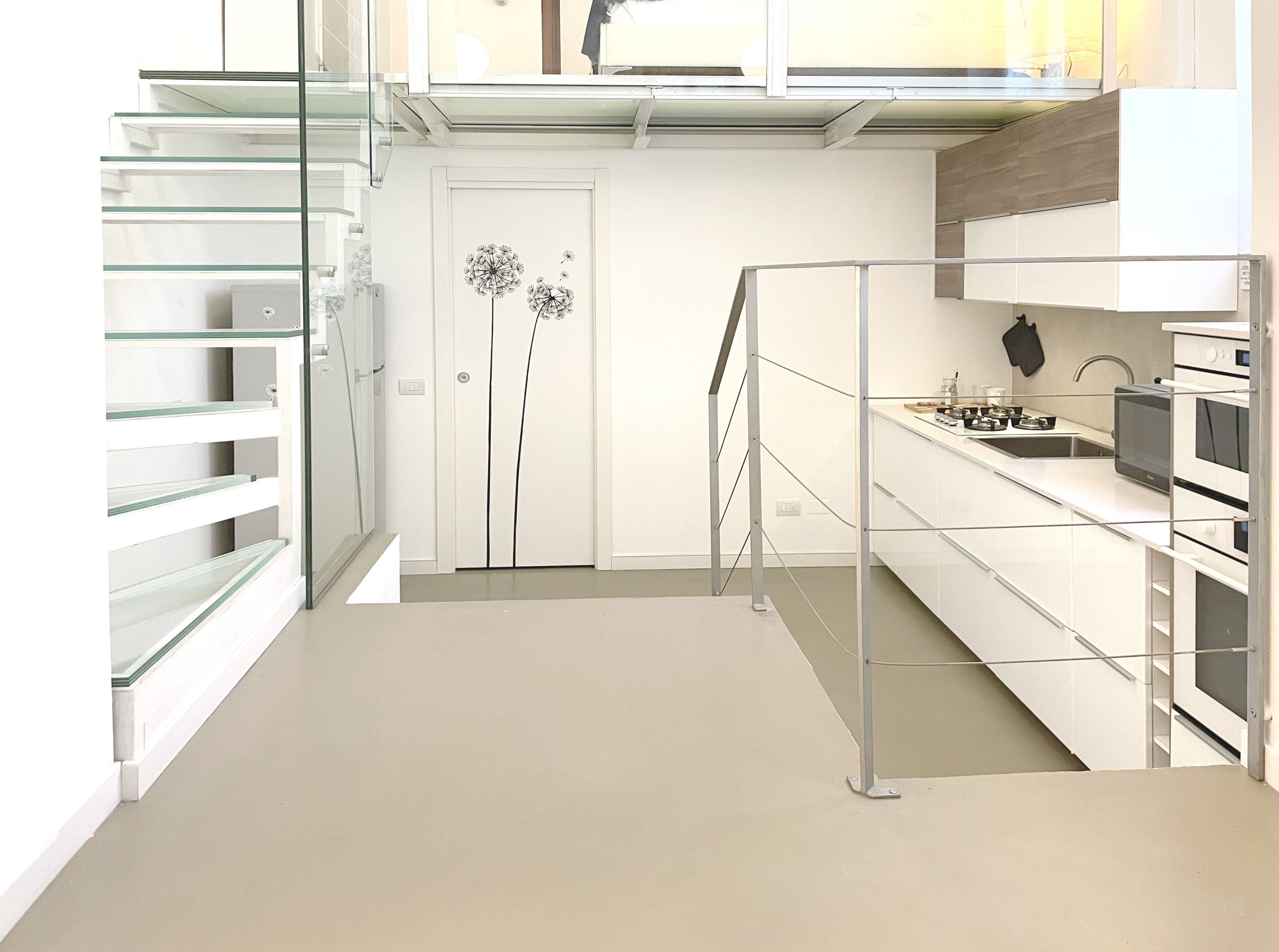 Kühlschrank, Herdplatte, Geschirrspüler