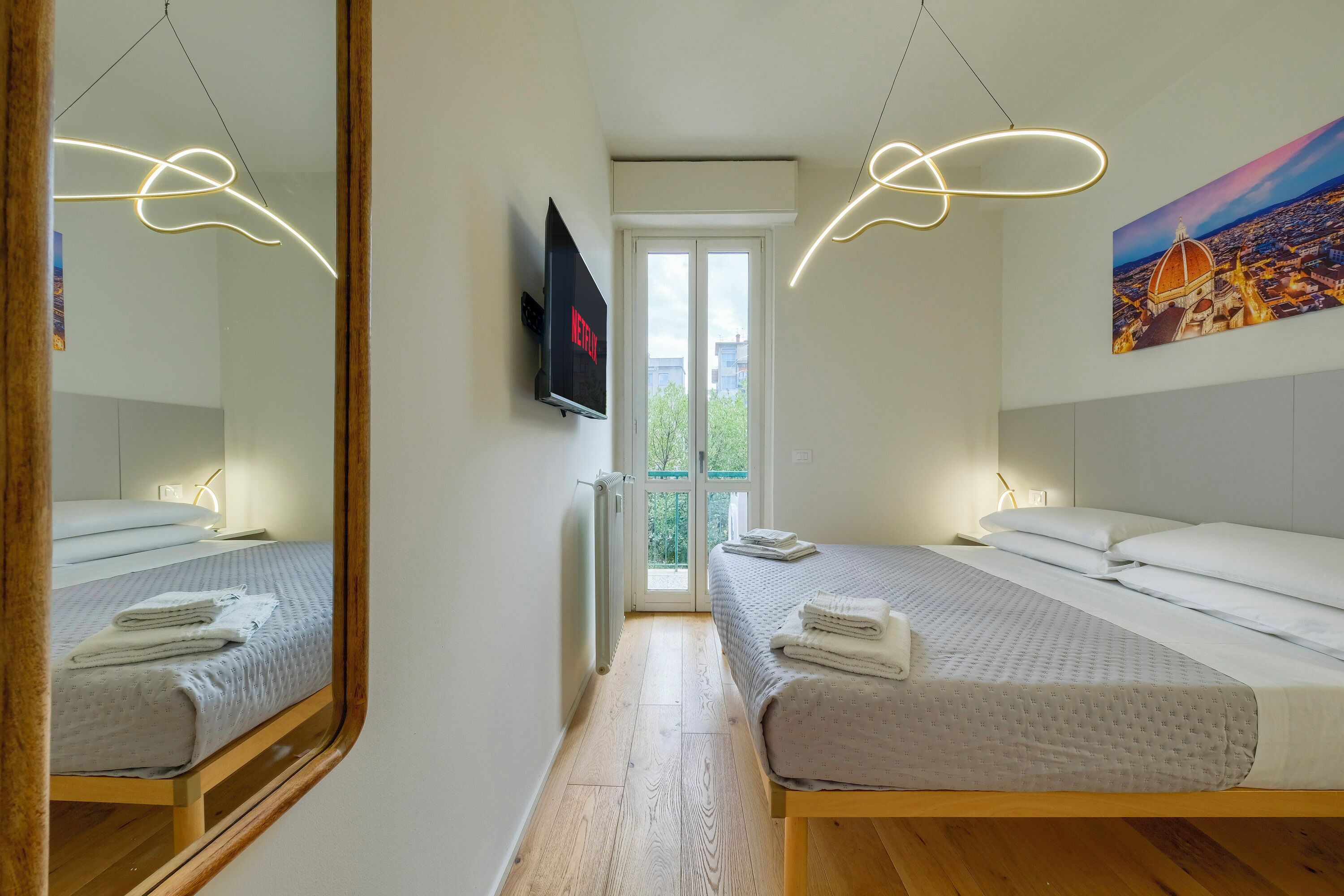 2 slaapkamers, een strijkplank/strijkijzer, gratis wifi, beddengoed