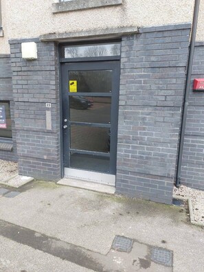 Exterior detail - Aberdeen City Escape Apartment (Aberdeen)