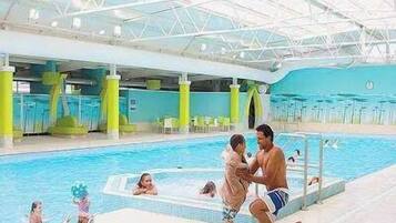 Piscine couverte