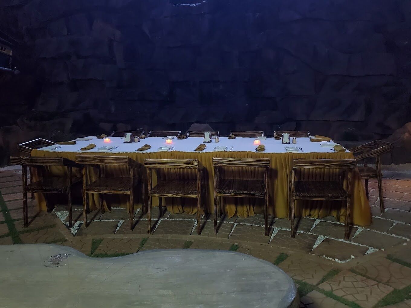 المنشأة من الخارج