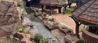 Mawimbi Jiko Hotel Taveta