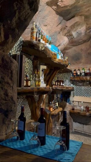 Bar (en el alojamiento)