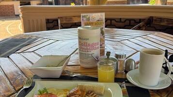 Dagelijks continentaal ontbijt inbegrepen