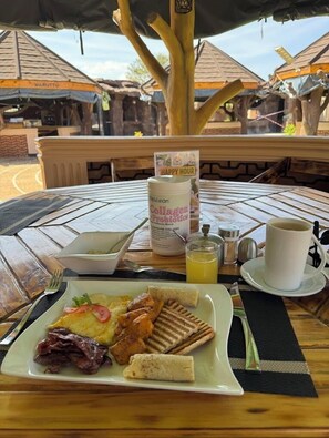 Dagelijks continentaal ontbijt inbegrepen