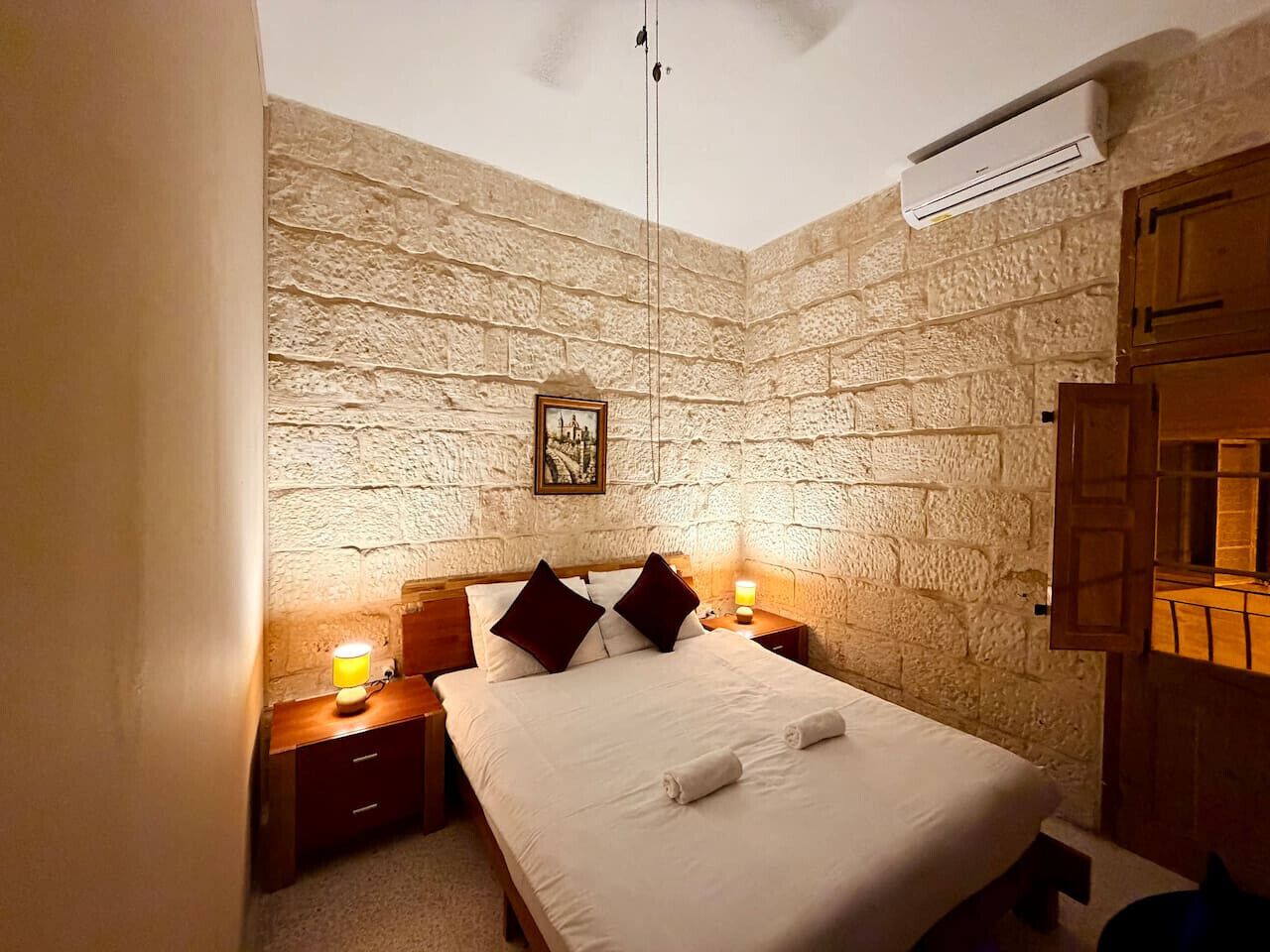1 bedroom, desk, iron/ironing board, WiFi