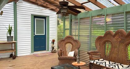 Charming 1886 Victorian Retreat in the Catskills - Hamden, NY