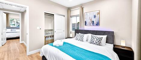 Fer et planche à repasser, Wi-Fi, literie fournie