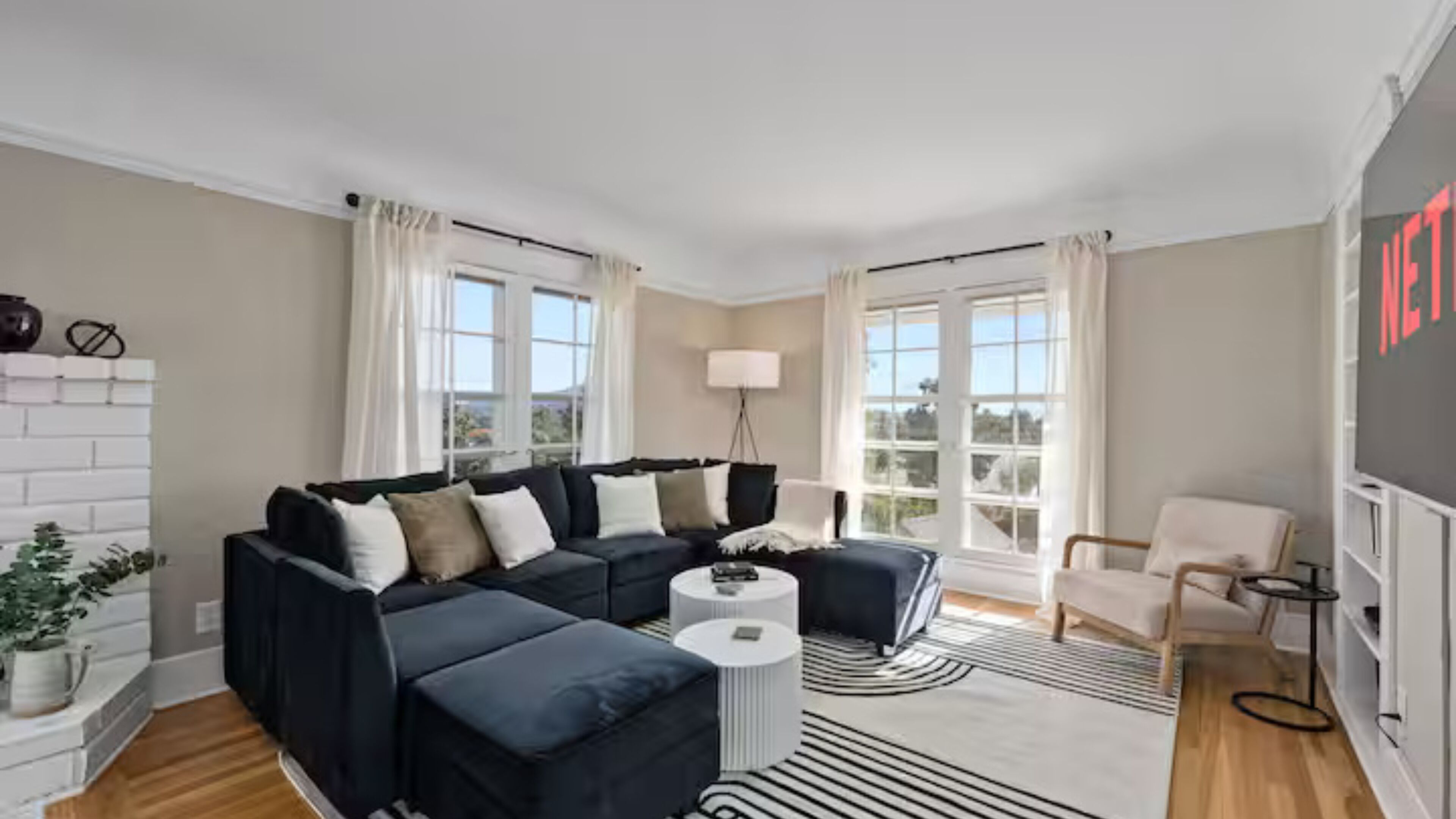 Smart TV, fireplace, video games, books