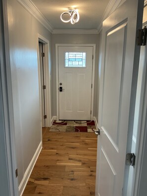 Interior - Luxury Home Away From Home (Jackson)