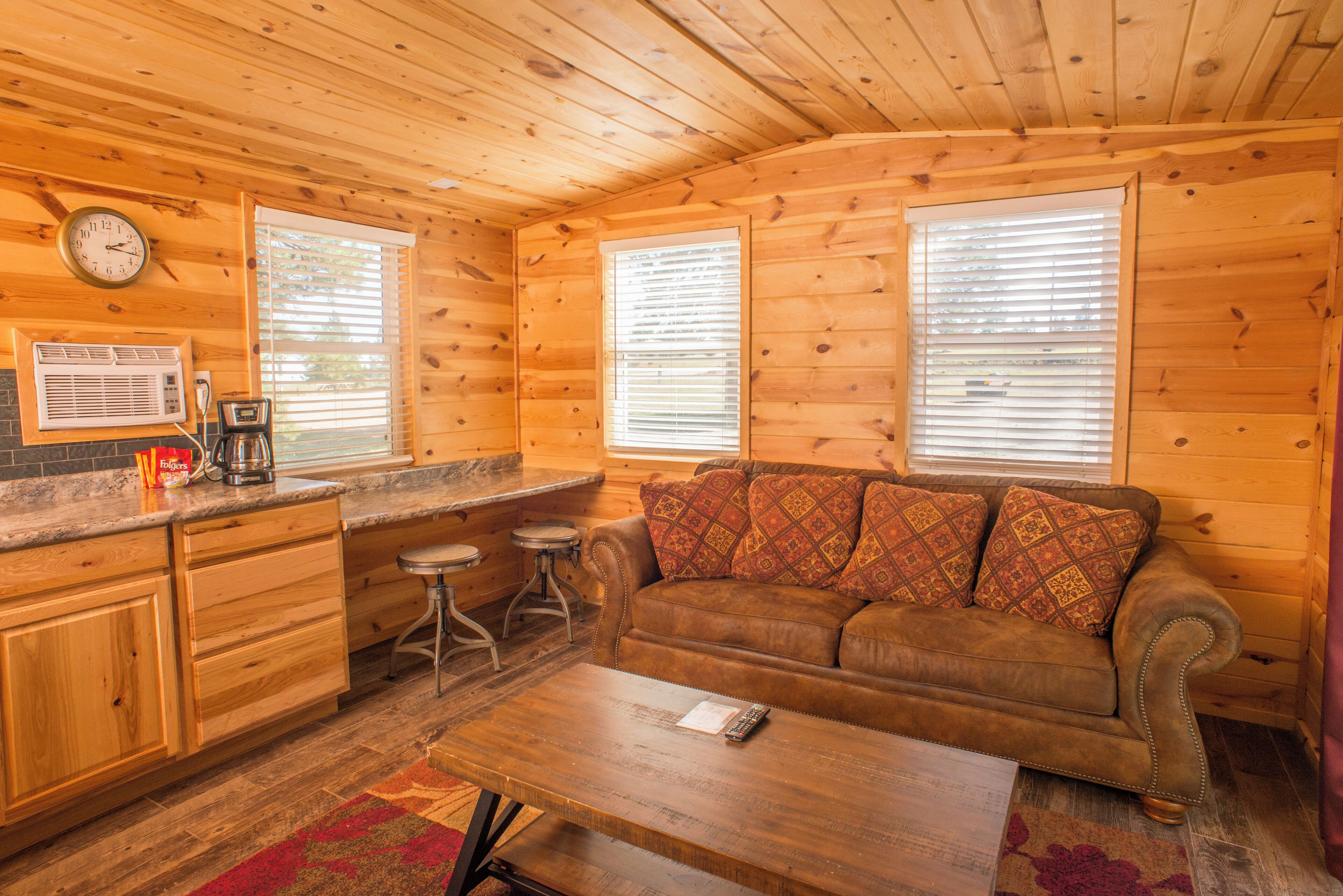 المنشأة من الداخل