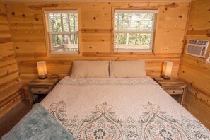 Deluxe Cabin, 1 King Bed with Sofa bed, Kitchen - HTR Black Hills (Rapid City)