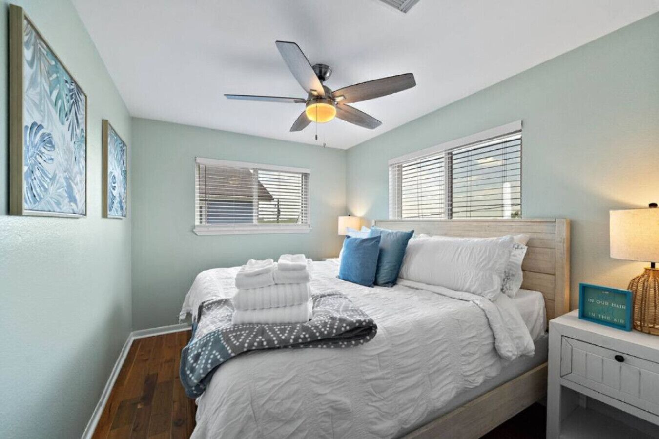 Desk, iron/ironing board, travel cot, WiFi