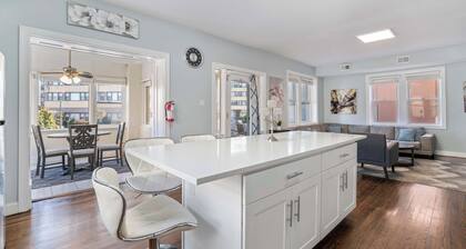 8BR 5BA Entire Luxe Beach Estate