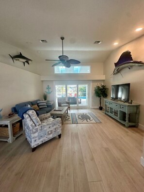 Smart TV, books, printers