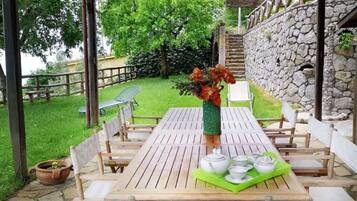 Villa, Sea View | Outdoor dining